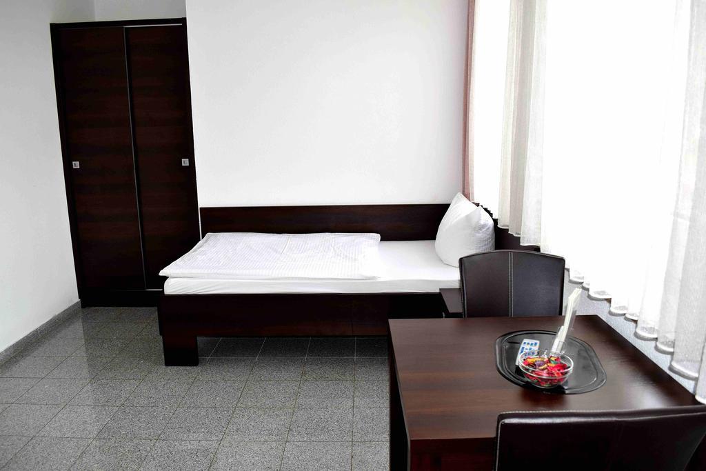Boardinghouse - Stadtvilla Budget Schweinfurt Cameră foto